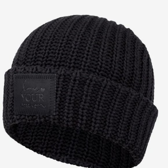 Love Your Melon Accessories - NWT Love Your Melon Smoke Speckled Cuffed Beanie